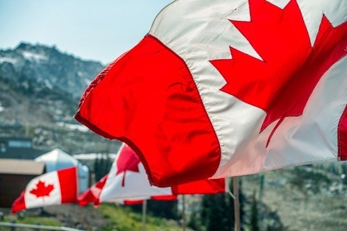 Canada-flag-shutterstock-650.jpg