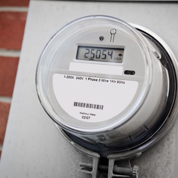 smart-energy-meter-184304902-dccbbb1442504be1a8ffdb07a7b471bd.jpeg