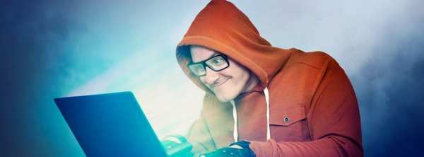 Gaming-laptop-broadband-nerd-hacker-security-770x285.jpg